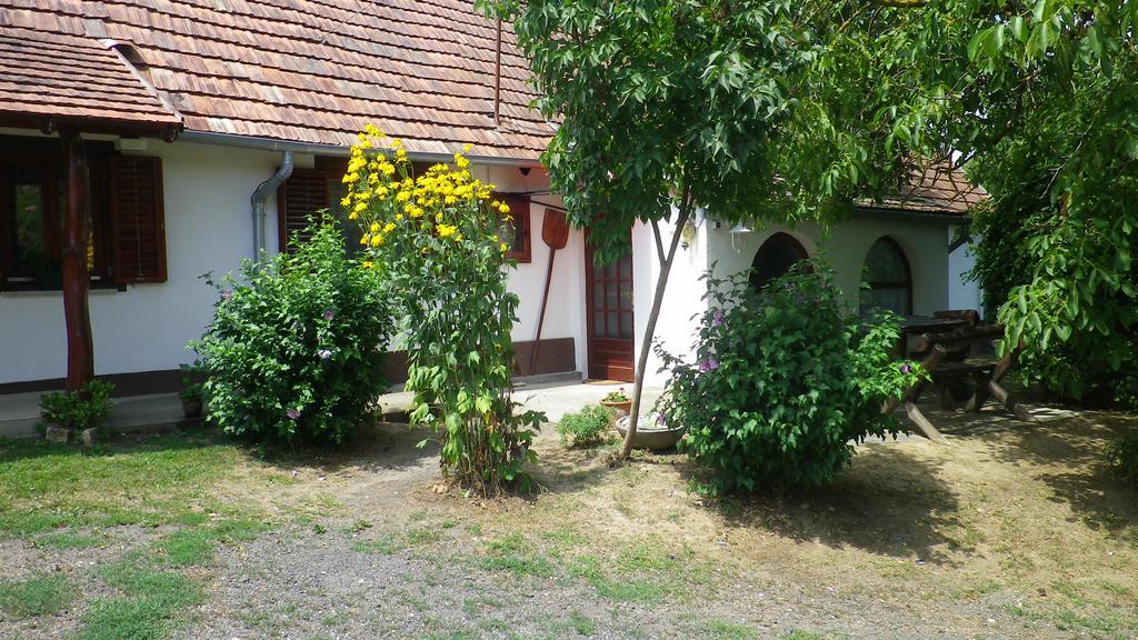 Makfa Vendeghaz Hotel Vasvar Luaran gambar